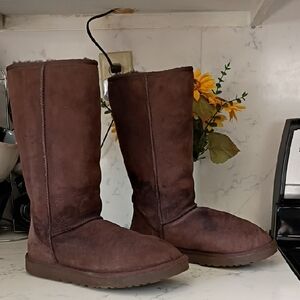 UGG CLASSIC TALL Chocolate Suede Boots